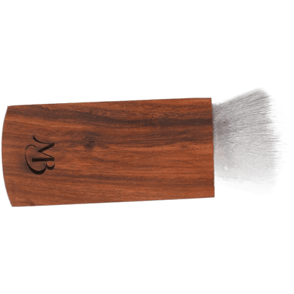 Turi brushes arranged around the MB body brush